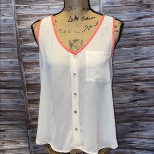 Margo & Sebastian Top.    JU303